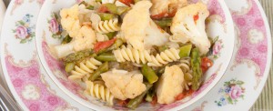 Pasta with Asparagus and Cauliflower