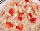 Steel Cut Oatmeal with Strawberries and Almonds
