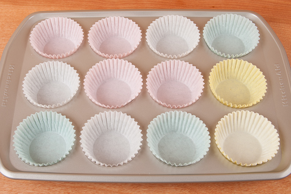 Muffin Pan with colored paper cups