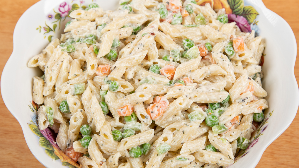 Easy Creamy Pasta Salad